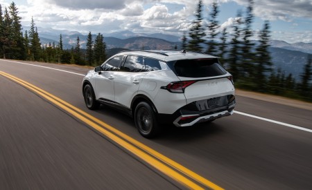 2023 Kia Sportage SX Rear Three-Quarter Wallpapers 450x275 (7)