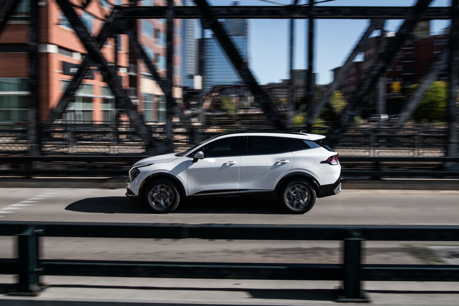 2023 Kia Sportage SX Side Wallpapers #8 of 19