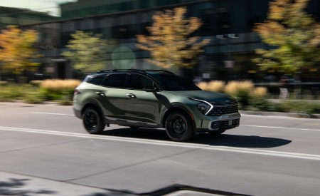 2023 Kia Sportage X-Pro Front Three-Quarter Wallpapers 450x275 (4)