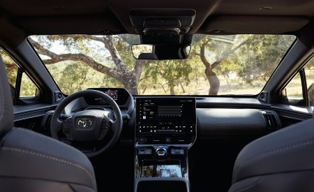 2023 Toyota bZ4X BEV Interior Cockpit Wallpapers 450x275 (157)