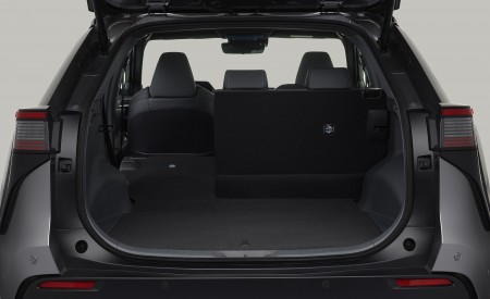 2023 Toyota bZ4X BEV Trunk Wallpapers  450x275 (142)