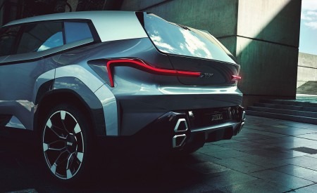 2021 BMW XM Concept Detail Wallpapers  450x275 (23)