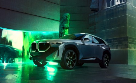 2021 BMW XM Concept Front Three-Quarter Wallpapers  450x275 (6)