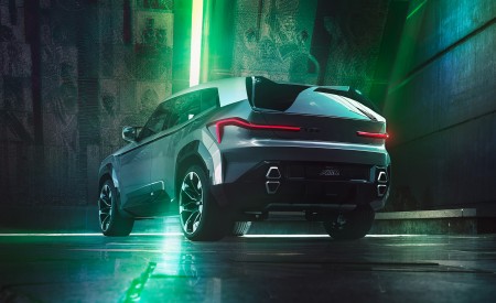 2021 BMW XM Concept Rear Three-Quarter Wallpapers 450x275 (8)