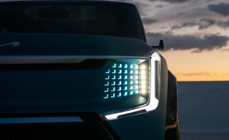 2021 Kia EV9 Concept Headlight Wallpapers 450x275 (19)