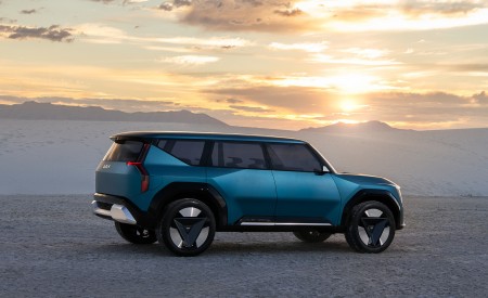 2021 Kia EV9 Concept Side Wallpapers 450x275 (13)