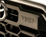 2021 Toyota Tundra Lifted Concept Grille Wallpapers 150x120 (7)