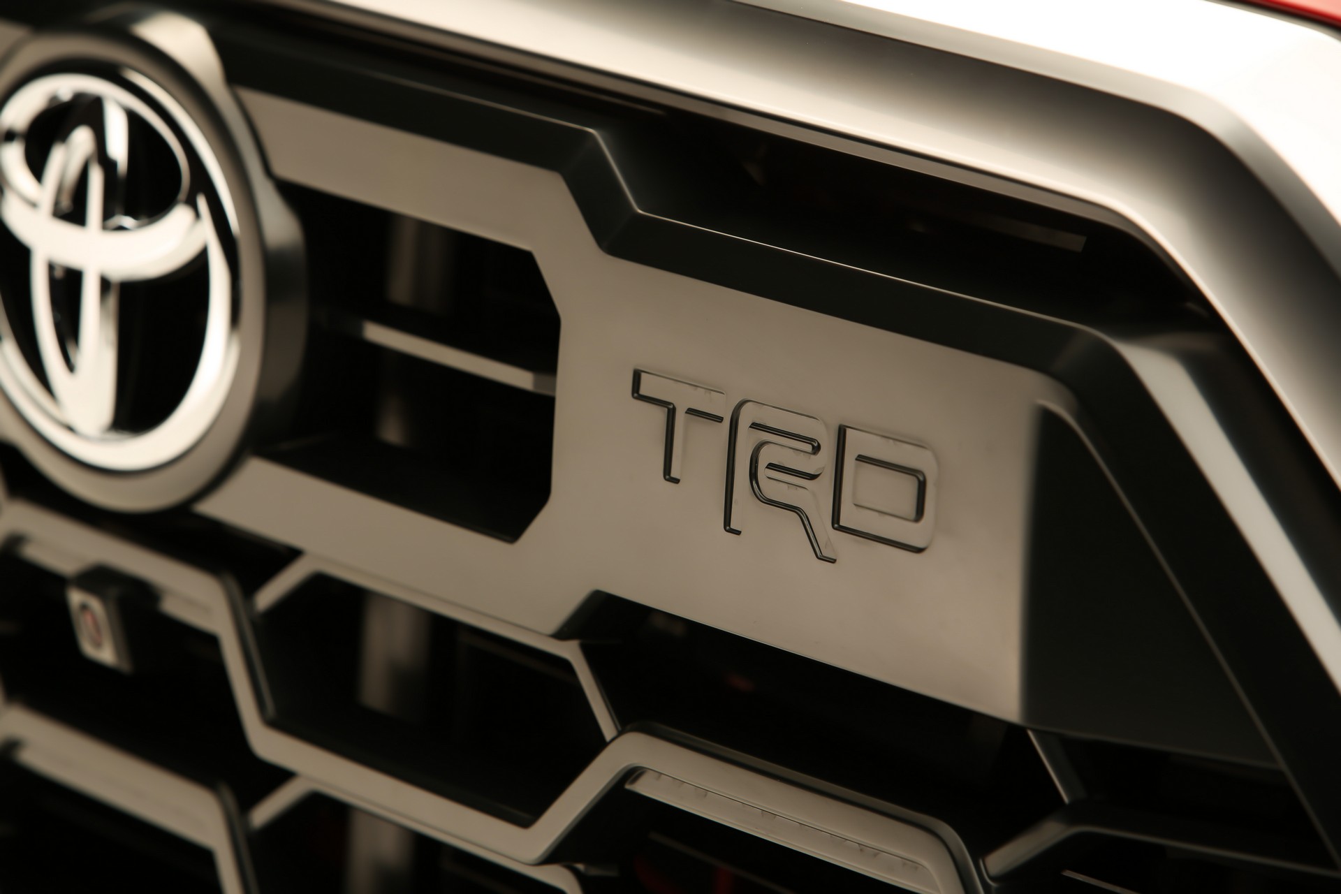 2021 Toyota Tundra Lifted Concept Grille Wallpapers (7)