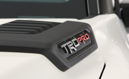 2021 Toyota Tundra TRD Desert Chase Concept Detail Wallpapers 450x275 (12)