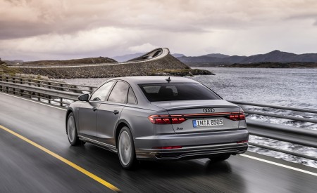 2022 Audi A8 (Color: Daytona Grey Matt Effect) Rear Three-Quarter Wallpapers 450x275 (20)