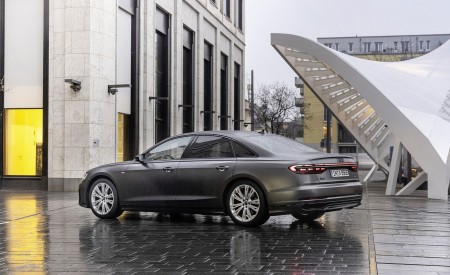 2022 Audi A8 (Color: Daytona Grey Matt Effect) Rear Three-Quarter Wallpapers 450x275 (11)