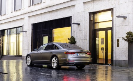 2022 Audi A8 (Color: Daytona Grey Matt Effect) Rear Three-Quarter Wallpapers 450x275 (12)