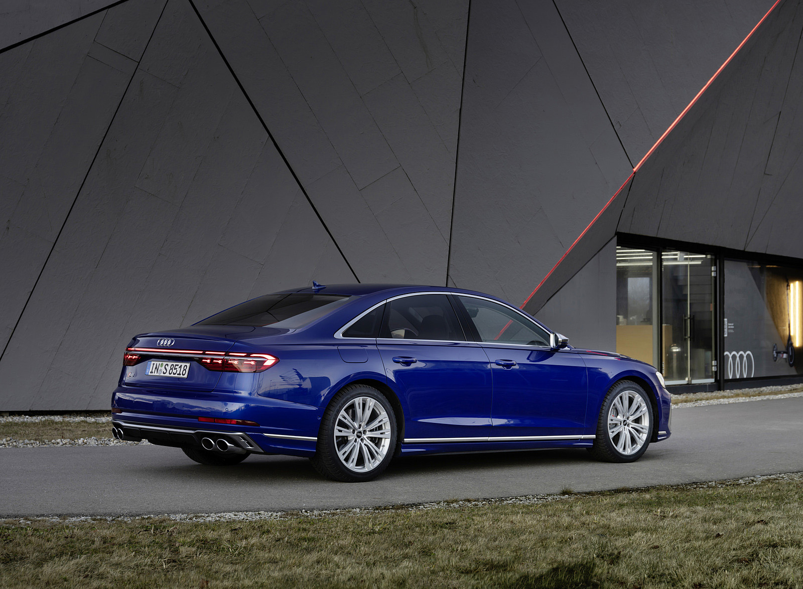 2022 Audi S8 (Color: Ultra Blue) Rear Three-Quarter Wallpapers (12)