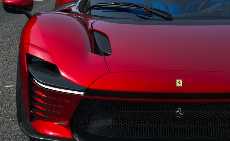 2022 Ferrari Daytona SP3 Front Wallpapers 450x275 (14)