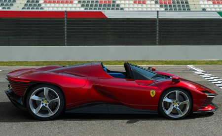 2022 Ferrari Daytona SP3 Side Wallpapers 450x275 (11)