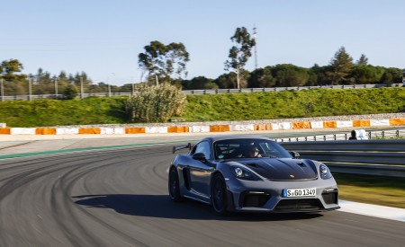 2022 Porsche 718 Cayman GT4 RS (Color: Arctic Grey) Front Three-Quarter Wallpapers 450x275 (110)