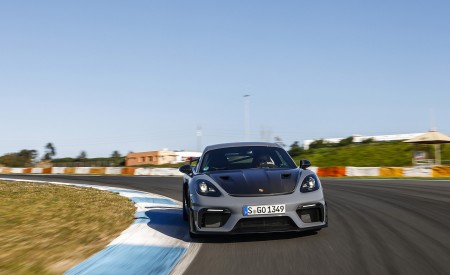 2022 Porsche 718 Cayman GT4 RS (Color: Arctic Grey) Front Wallpapers 450x275 (112)