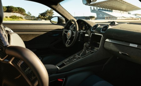 2022 Porsche 718 Cayman GT4 RS (Color: Arctic Grey) Interior Wallpapers 450x275 (142)