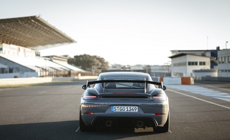 2022 Porsche 718 Cayman GT4 RS (Color: Arctic Grey) Rear Wallpapers 450x275 (124)