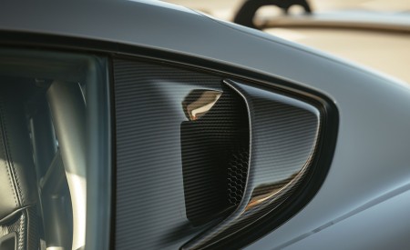 2022 Porsche 718 Cayman GT4 RS (Color: Arctic Grey) Side Vent Wallpapers 450x275 (134)