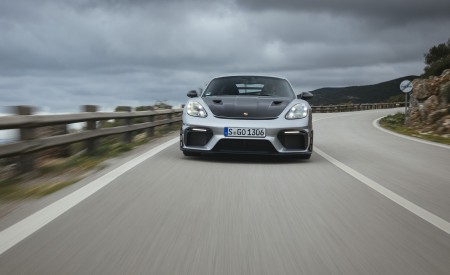 2022 Porsche 718 Cayman GT4 RS (Color: GT Silver Metallic) Front Wallpapers 450x275 (261)