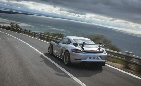 2022 Porsche 718 Cayman GT4 RS (Color: GT Silver Metallic) Rear Three-Quarter Wallpapers 450x275 (262)