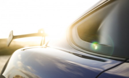 2022 Porsche 718 Cayman GT4 RS (Color: Gentian Blue Metallic) Detail Wallpapers 450x275 (91)