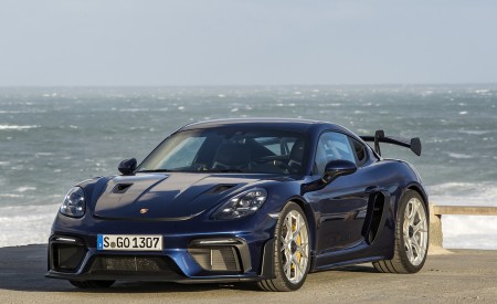 2022 Porsche 718 Cayman GT4 RS (Color: Gentian Blue Metallic) Front Three-Quarter Wallpapers 450x275 (74)