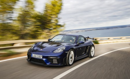 2022 Porsche 718 Cayman GT4 RS (Color: Gentian Blue Metallic) Front Three-Quarter Wallpapers 450x275 (68)