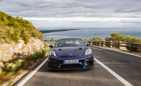 2022 Porsche 718 Cayman GT4 RS (Color: Gentian Blue Metallic) Front Wallpapers 450x275 (69)