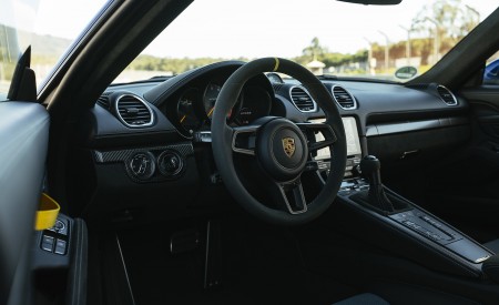 2022 Porsche 718 Cayman GT4 RS (Color: Gentian Blue Metallic) Interior Wallpapers  450x275 (100)