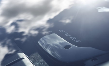 2022 Porsche 718 Cayman GT4 RS (Color: Guards Red) Engine Wallpapers 450x275 (56)