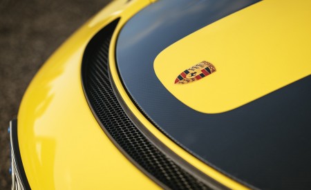 2022 Porsche 718 Cayman GT4 RS (Color: Racing Yellow) Detail Wallpapers 450x275 (210)