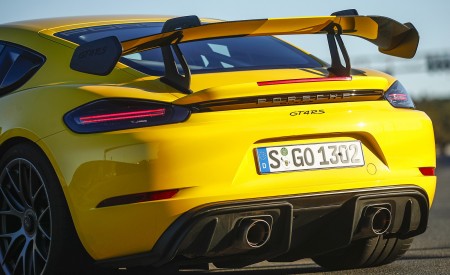 2022 Porsche 718 Cayman GT4 RS (Color: Racing Yellow) Rear Wallpapers 450x275 (237)