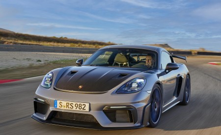 2022 Porsche 718 Cayman GT4 RS Front Wallpapers 450x275 (343)