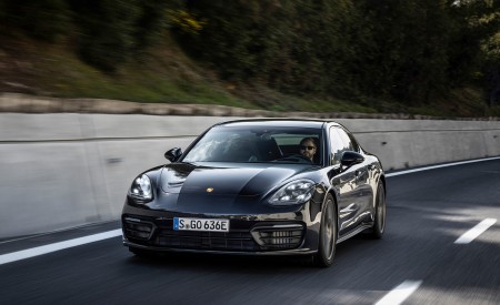 2022 Porsche Panamera Platinum Edition Wallpapers & HD Images