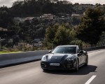 2022 Porsche Panamera 4 E-Hybrid Platinum Edition (Color: Jet Black Metallic) Front Wallpapers 150x120 (2)