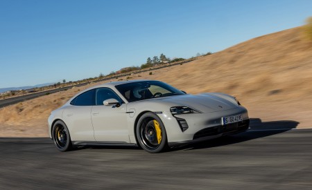 2022 Porsche Taycan GTS (Color: Crayon) Front Three-Quarter Wallpapers 450x275 (49)