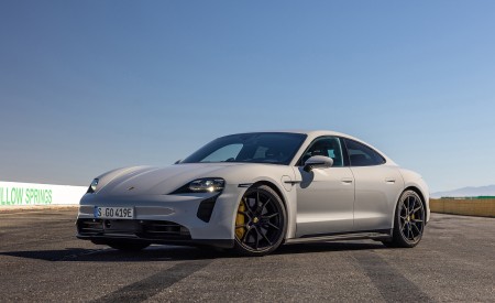 2022 Porsche Taycan GTS (Color: Crayon) Front Three-Quarter Wallpapers 450x275 (71)