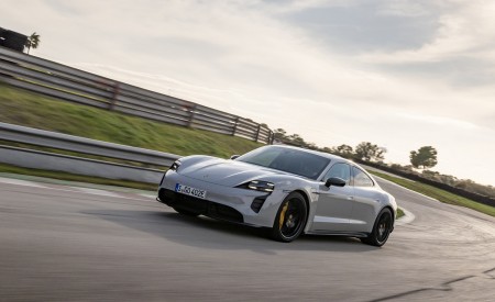 2022 Porsche Taycan GTS (Color: Crayon) Front Three-Quarter Wallpapers 450x275 (11)