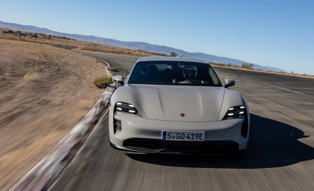 2022 Porsche Taycan GTS (Color: Crayon) Front Wallpapers 450x275 (48)