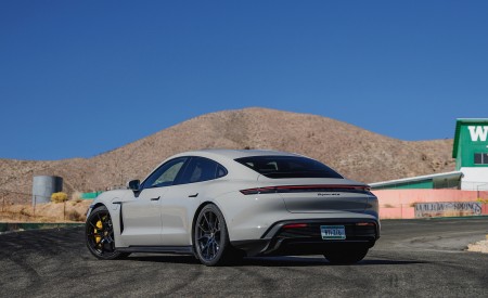 2022 Porsche Taycan GTS (Color: Crayon) Rear Three-Quarter Wallpapers 450x275 (74)