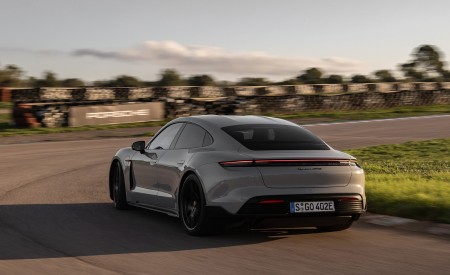 2022 Porsche Taycan GTS (Color: Crayon) Rear Three-Quarter Wallpapers 450x275 (8)