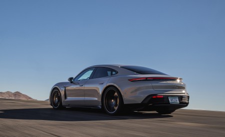 2022 Porsche Taycan GTS (Color: Crayon) Rear Three-Quarter Wallpapers 450x275 (69)