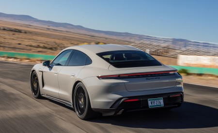 2022 Porsche Taycan GTS (Color: Crayon) Rear Three-Quarter Wallpapers 450x275 (57)