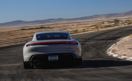 2022 Porsche Taycan GTS (Color: Crayon) Rear Wallpapers  450x275 (53)