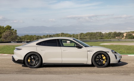 2022 Porsche Taycan GTS (Color: Crayon) Side Wallpapers 450x275 (28)