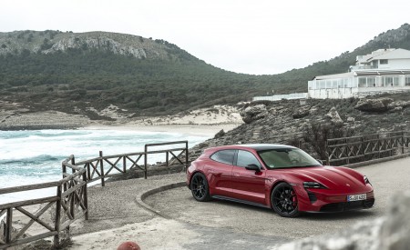 2022 Porsche Taycan GTS Sport Turismo (Color: Carmine Red) Front Three-Quarter Wallpapers 450x275 (93)