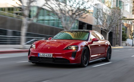 2022 Porsche Taycan GTS Sport Turismo (Color: Carmine Red) Front Three-Quarter Wallpapers 450x275 (157)