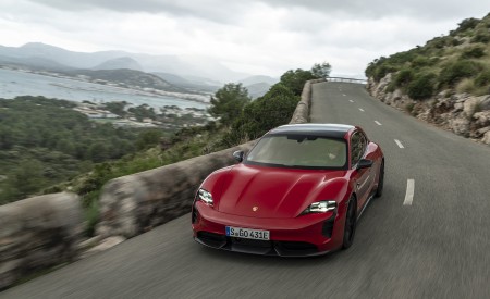 2022 Porsche Taycan GTS Sport Turismo (Color: Carmine Red) Front Wallpapers 450x275 (57)